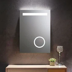 Scáthán makeup pro pro faoi stiúir